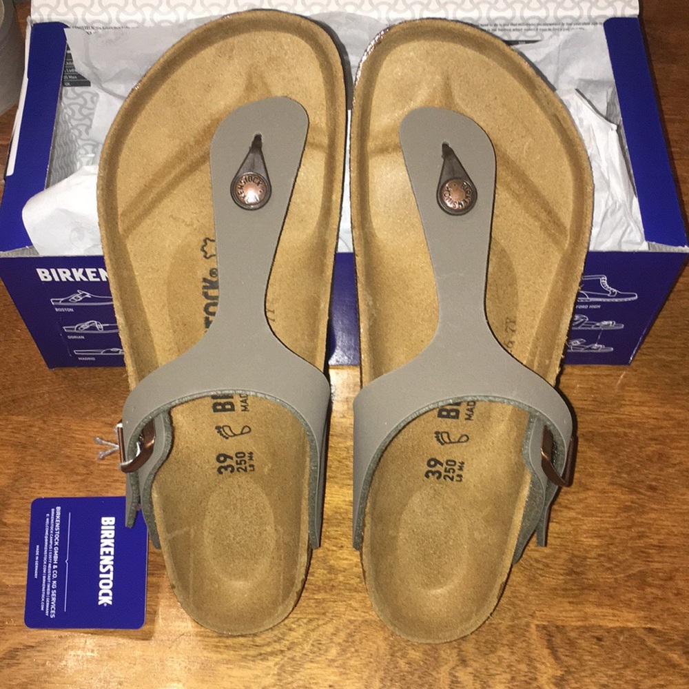 New Women's Birkenstock Gizeh Birko-Flor Sandal 8 - Picture 7 of 8